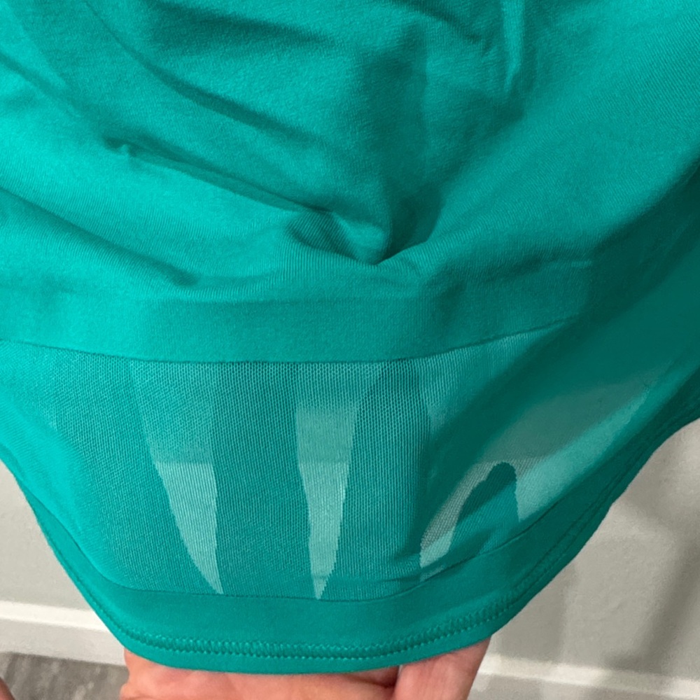 Lululemon Athletica Teal Tank Top - Picture 4 of 4